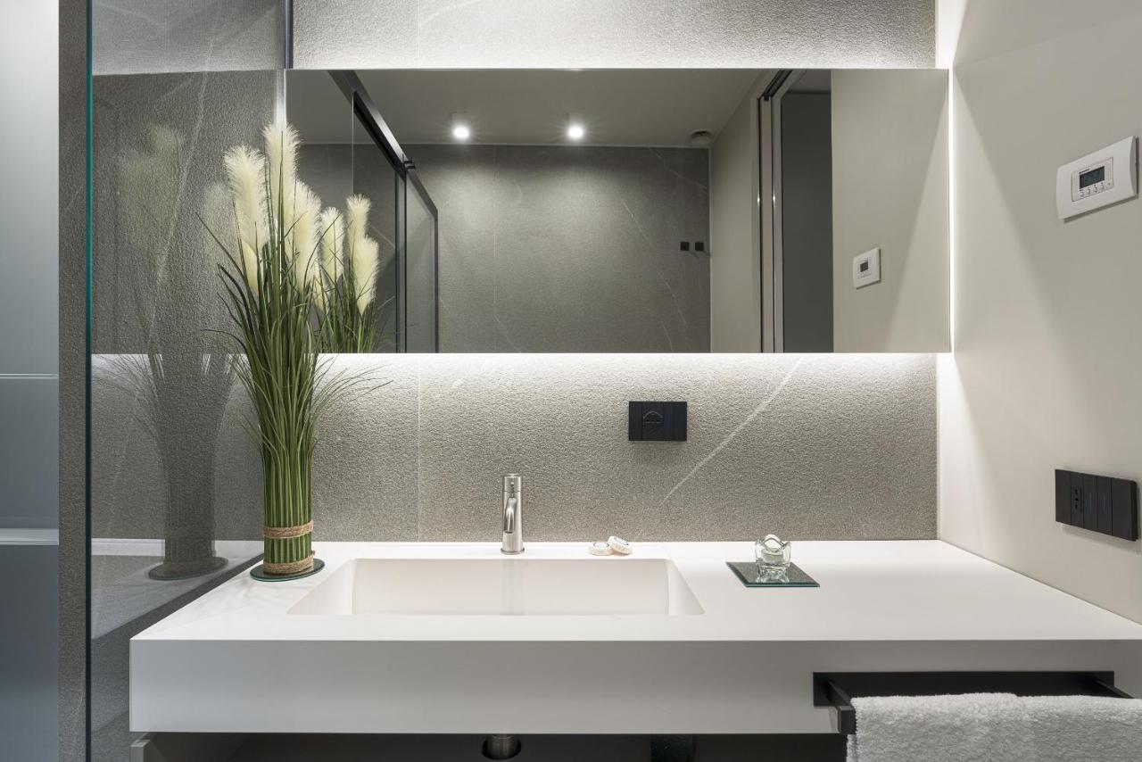 Aera Luxury Suites By Wonderful Italy Catania Ngoại thất bức ảnh